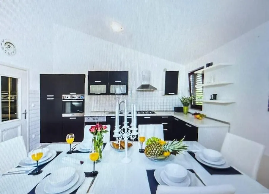 Villa Sonja Biograd Na Moru 0*,